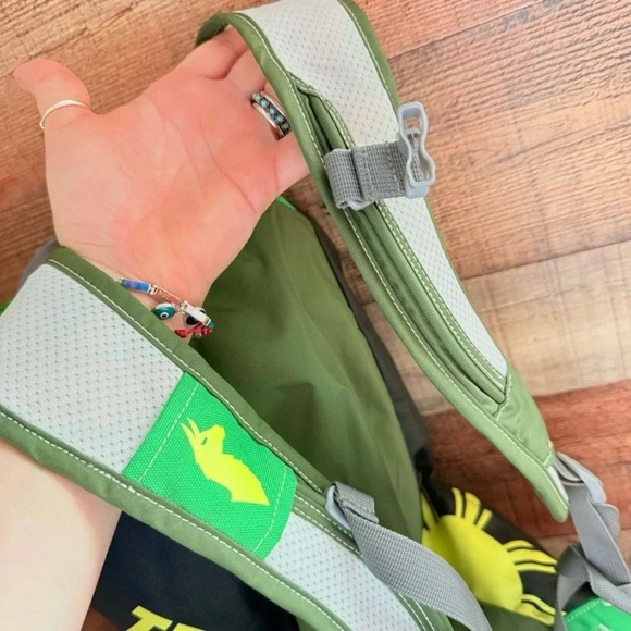 Cotopaxi Luzon Backpack in Green, Blue & Yellow - Picture 7 of 7